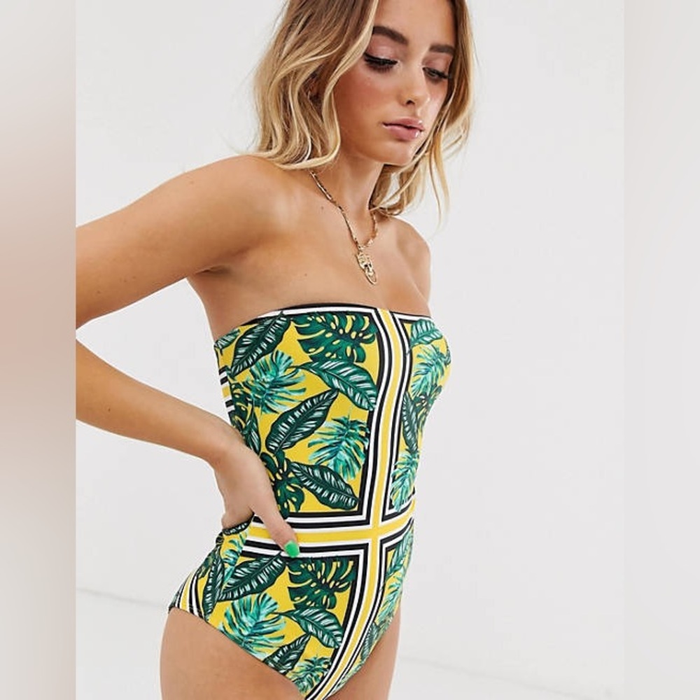 MissGuided One-Piece Swimsuit
